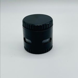 Exotic black herb grinder 50mm With Scrapper